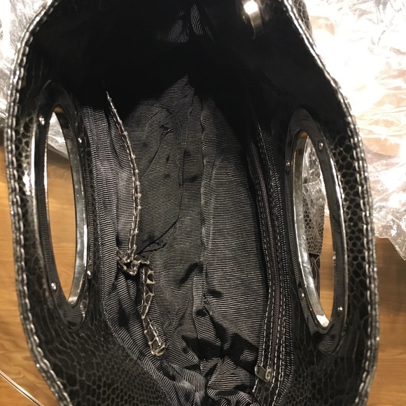 Express Python pattern handbag - Picture 3 of 3